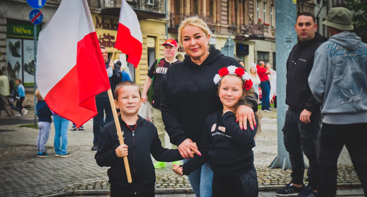 Legniczanie oddali hołd uczestnikom Powstania Warszawskiego (FOTO)