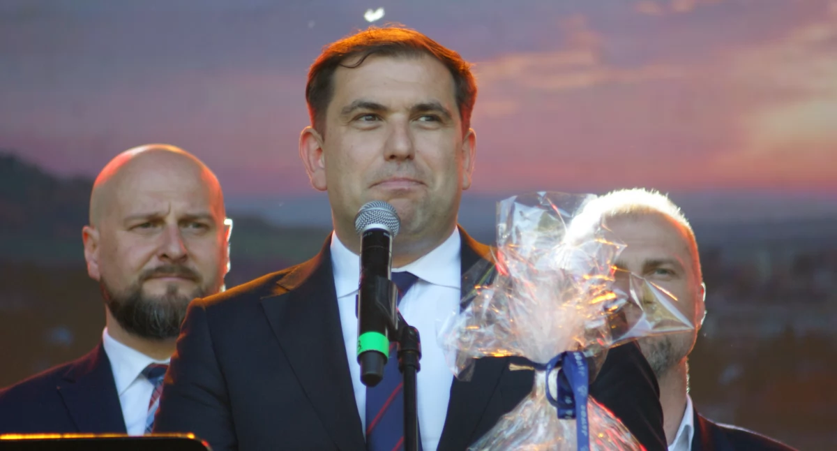 Radni złamali prawo nieudzielając absolutorium burmistrzowi Jawora