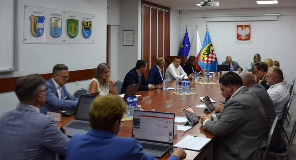 XIV sesja nadzwyczajna Rady Powiatu Legnickiego