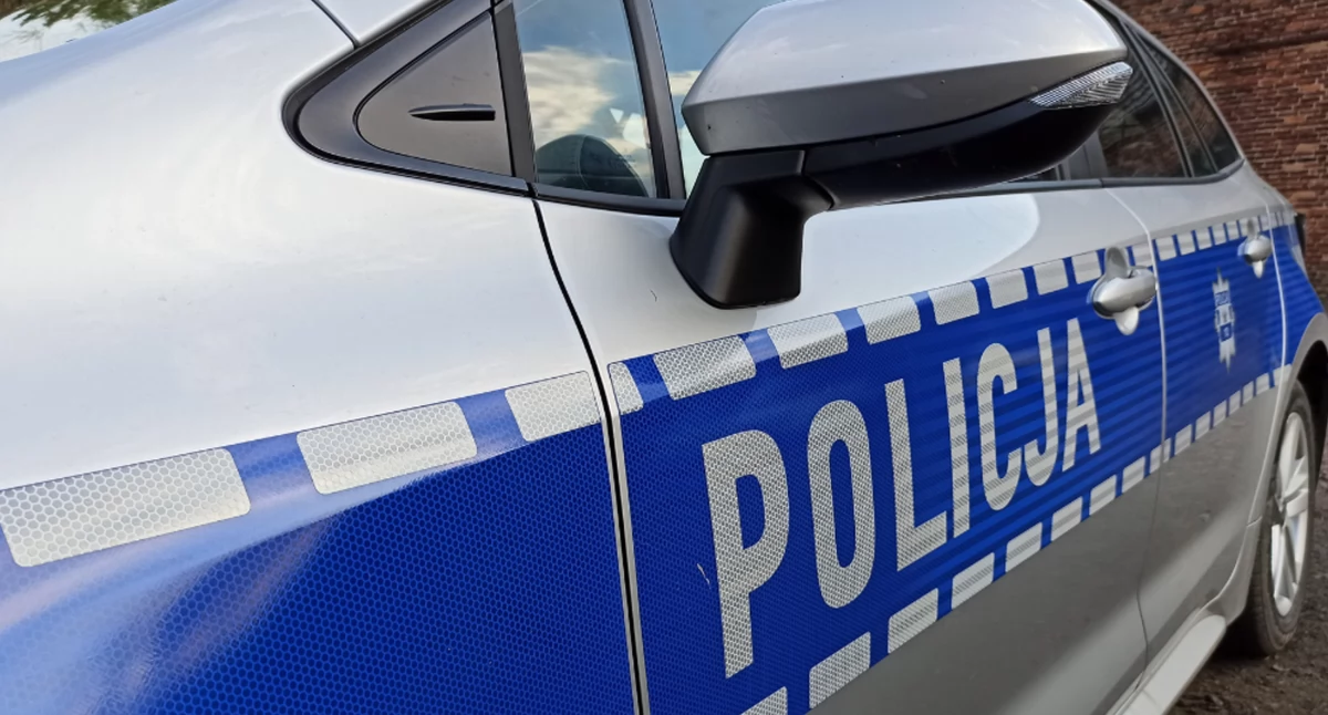 Szaleńcza jazda kierowcy audi - uciekał przed policją