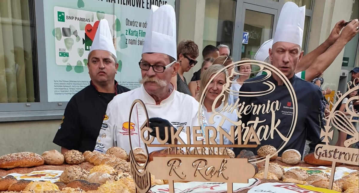 Jawor szykuje się na bicie rekordu na najdłuższy piernik