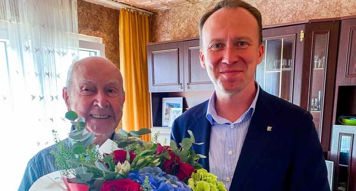 Zbigniew Grochowski, fotograf Powstania Warszawskiego, świętuje 99 urodziny!