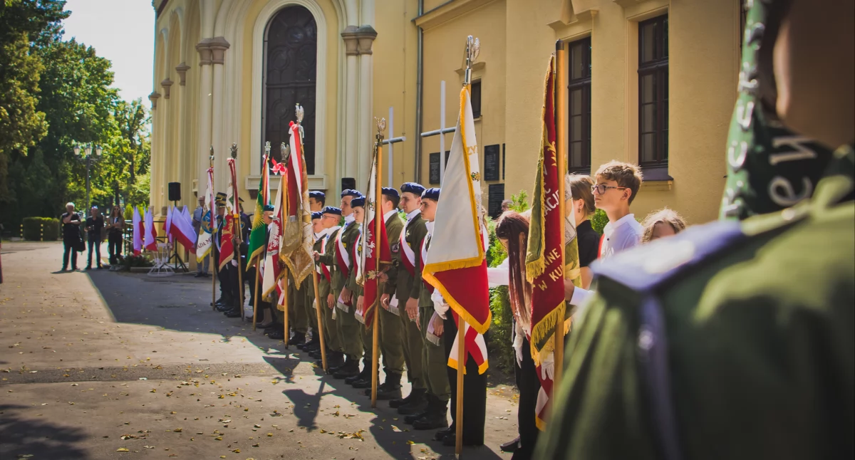 Legnica pamięta o ofiarach II wojny światowej (FOTO)