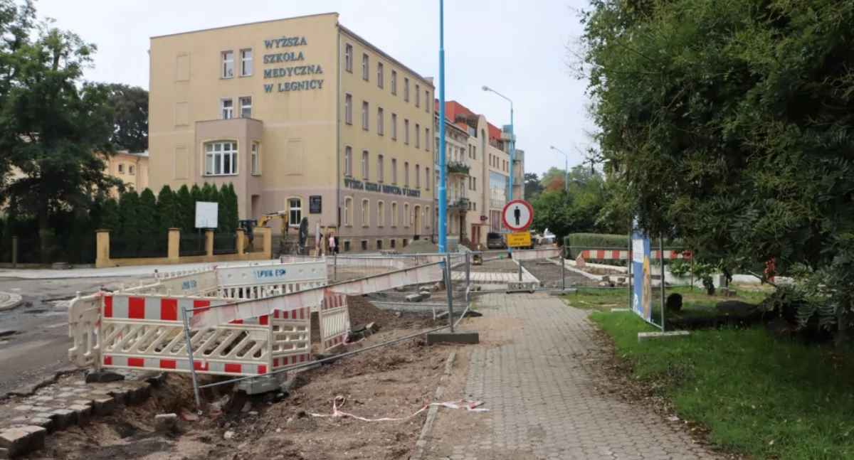 Zmiana organizacji ruchu na ulicy Powstańców Śląskich
