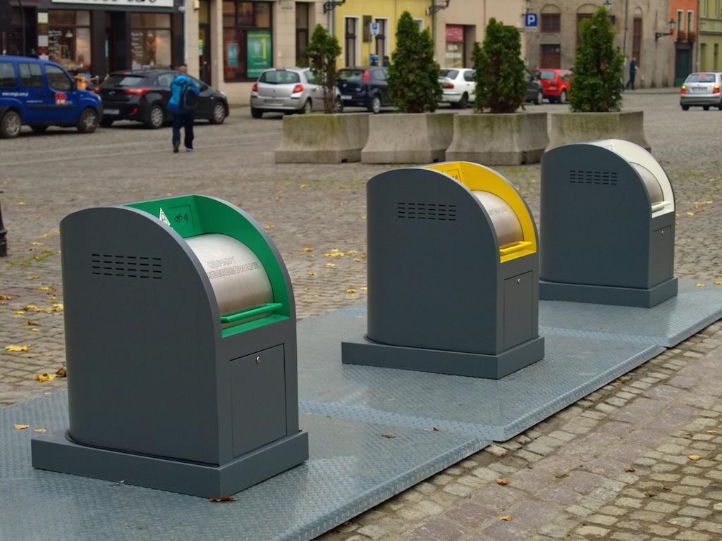 LPGK zajmie się podziemnymi śmietnikami? Ratusz nie widzi możliwości