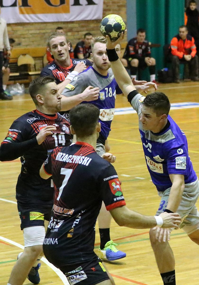 Pół setki Kamila Mosiołka. 22-latek najskuteczniejszym strzelcem Siódemki Miedź
