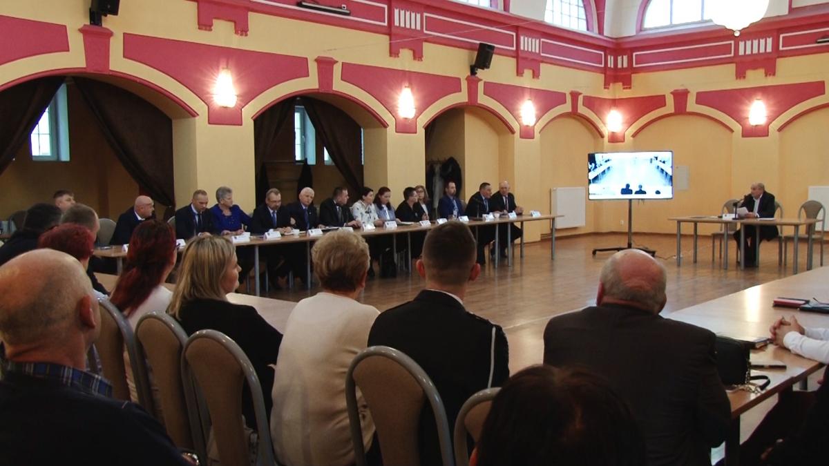 Ślubowanie nowego wójta w Legnickim Polu