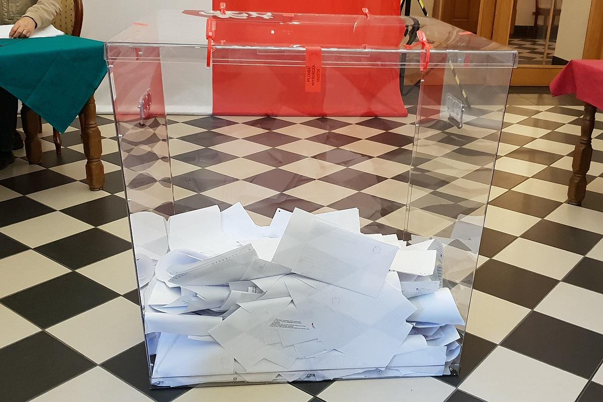 Legnickie Pole i Krotoszyce mają nowych wójtów. W Kunicach bez zmian