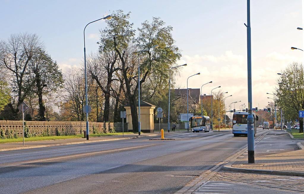 Na Wszystkich Świętych zmiana organizacji ruchu przy cmentarzu