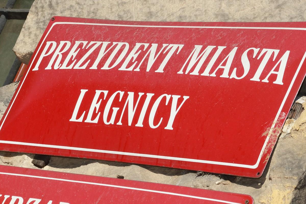Wstępne wyniki wyborów: Krzakowski – 41,58 proc., Rabczenko – 26,80 proc.