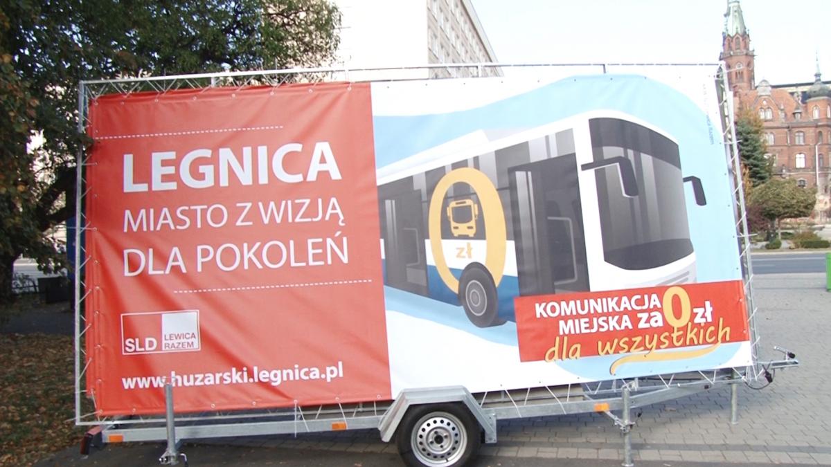 Michał Huzarski chce w Legnicy bezpłatnej komunikacji miejskiej