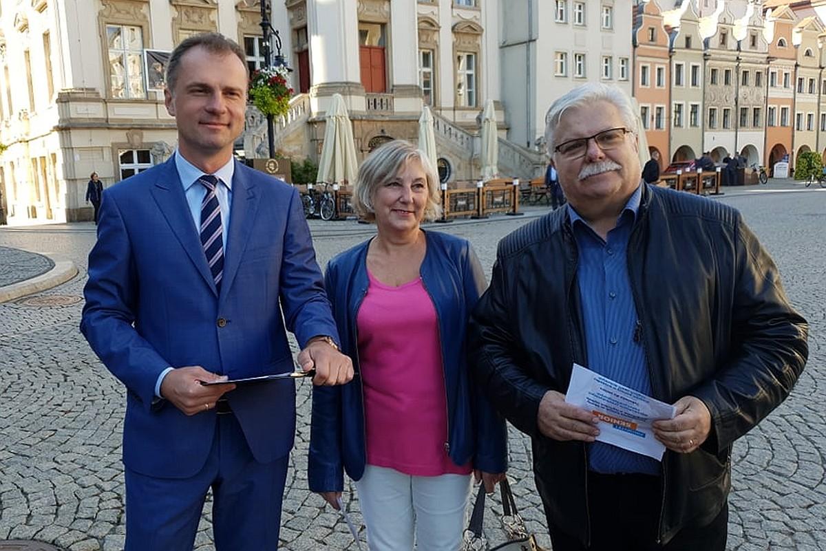 Koalicja Obywatelska proponuje pakiet dla seniorów