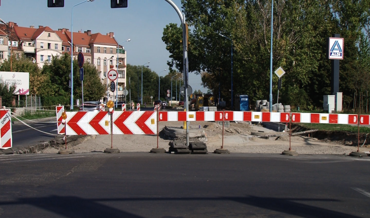 Przebudowa Leszczyńskiej w toku