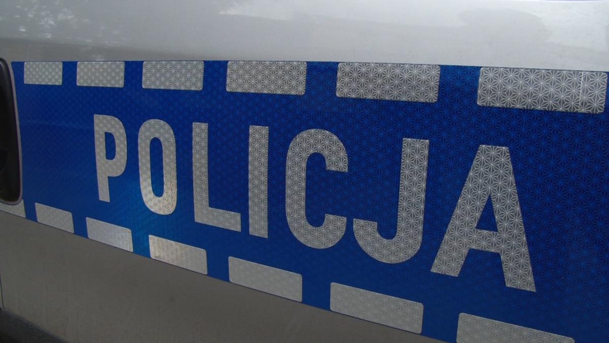 Palił marihuanę w samochodzie, trafił w ręce stróżów prawa
