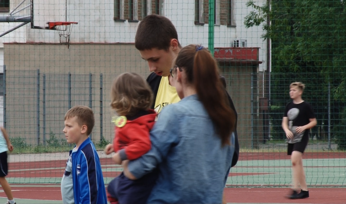 Nie jesteś sam - O festynie Postaw na Rodzinę w SP nr 18
