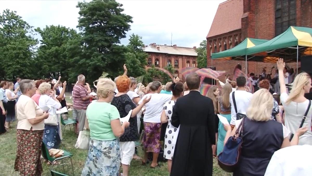 Katolicy wychodzą na ulice