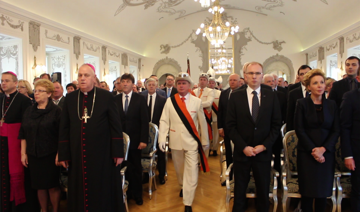 Medale, Lisowska i msza święta na Dzień Hutnika 