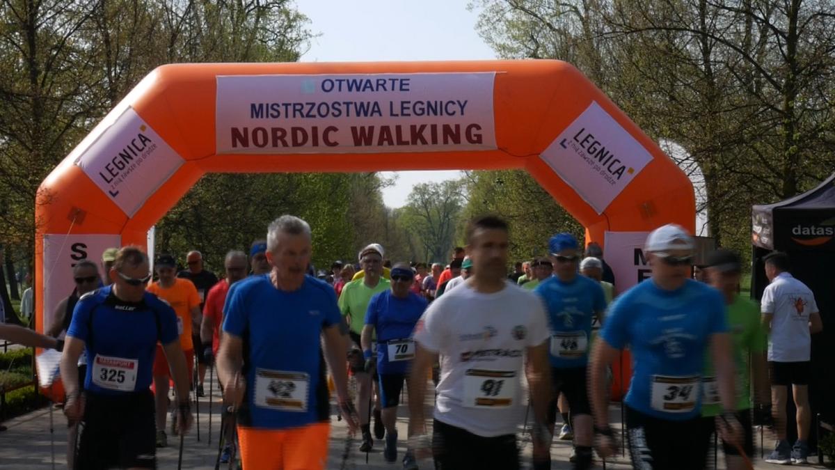 Mistrzostwa w Nordic Walking  - prawie 200 chodziarzy na starcie 