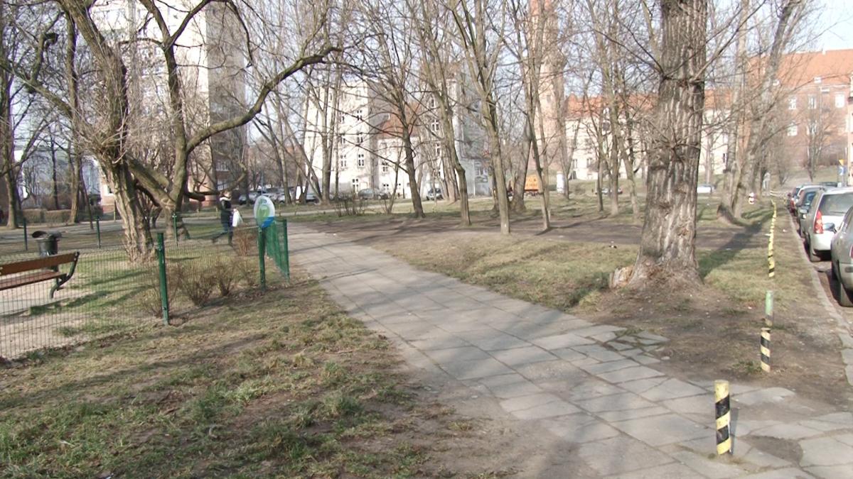 Miasto chce sprzedać kolejny azyl zieleni w centrum