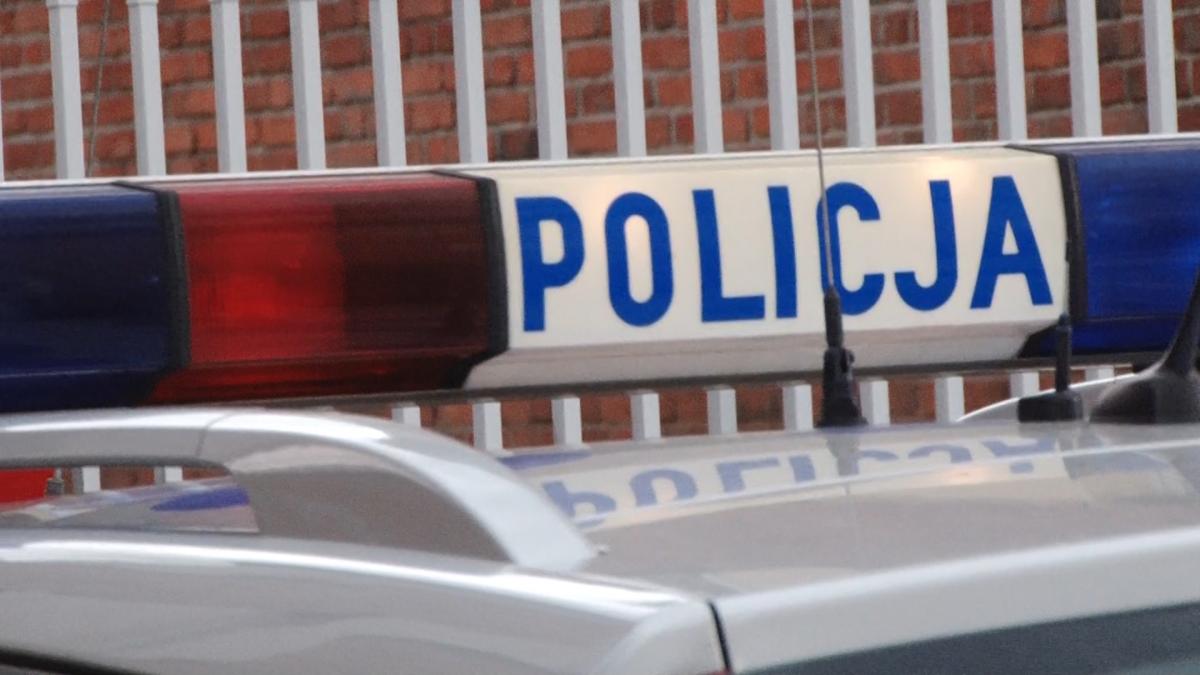 Uciekał przed policją, bo wcześniej stracił prawo jazdy