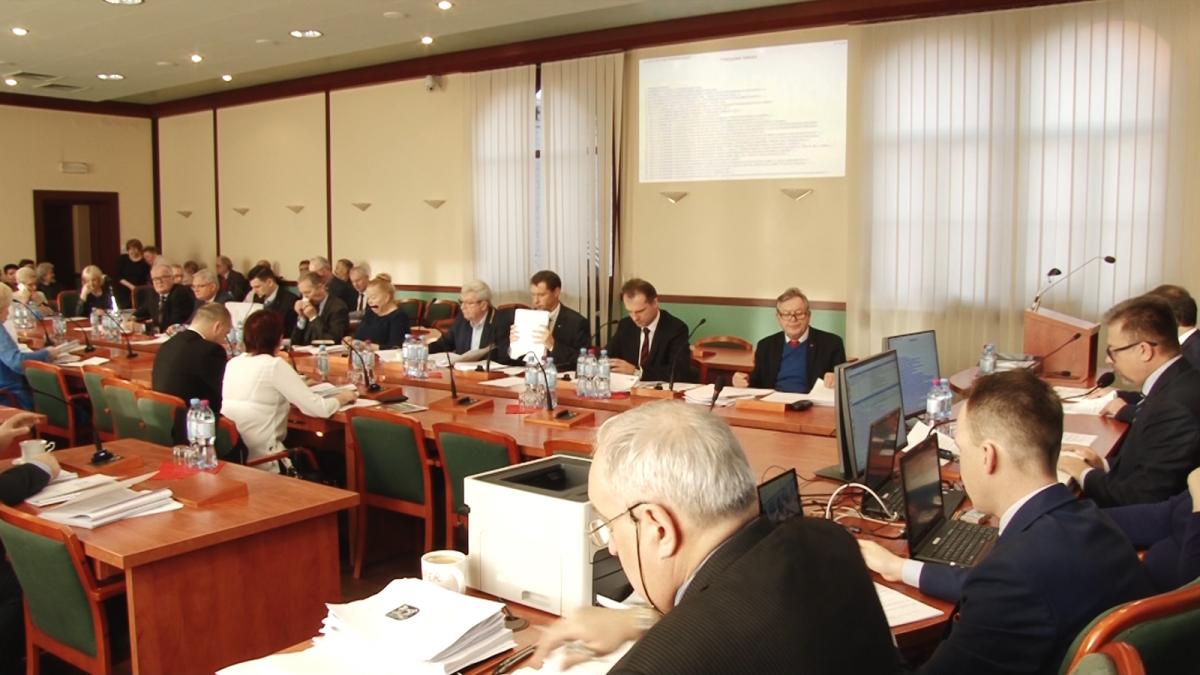 Szok! Legnica bez budżetu na 2018 rok!