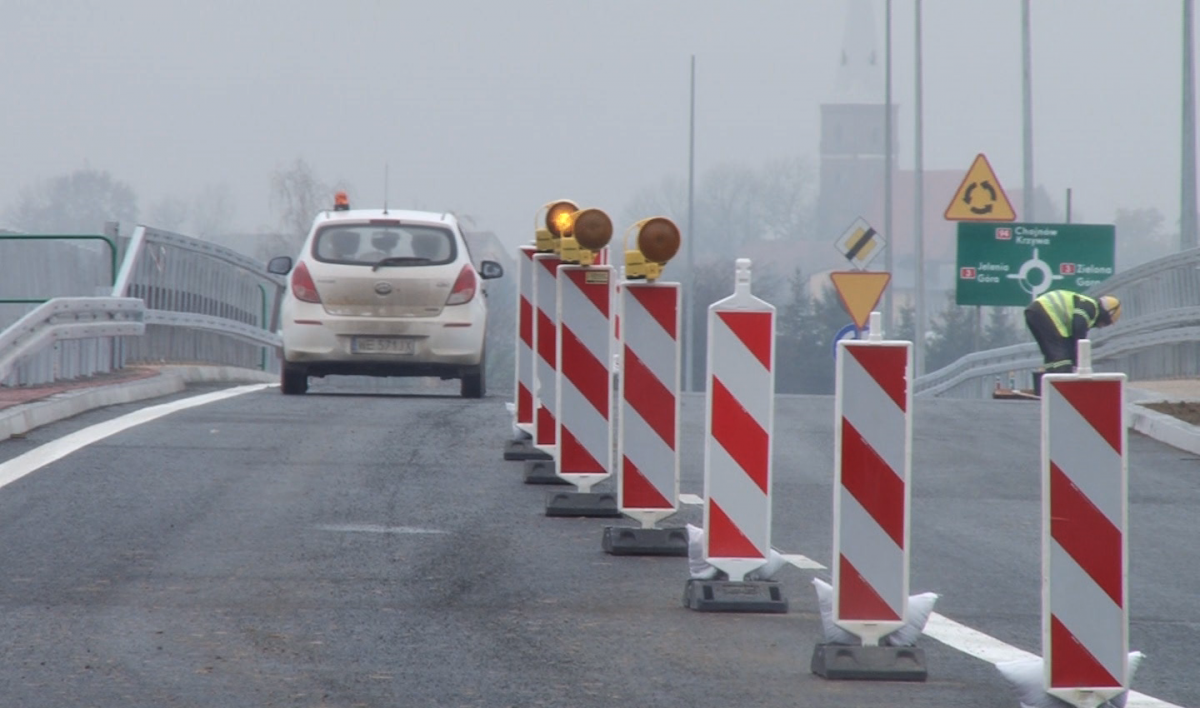  Wiadukt na Chojnowskiej już otwarty 
