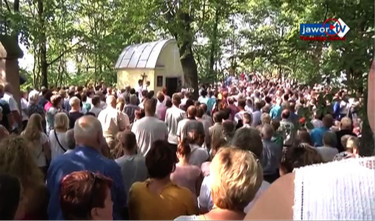 W niedzielę pątnicy będą maszerować na Górę Górzec