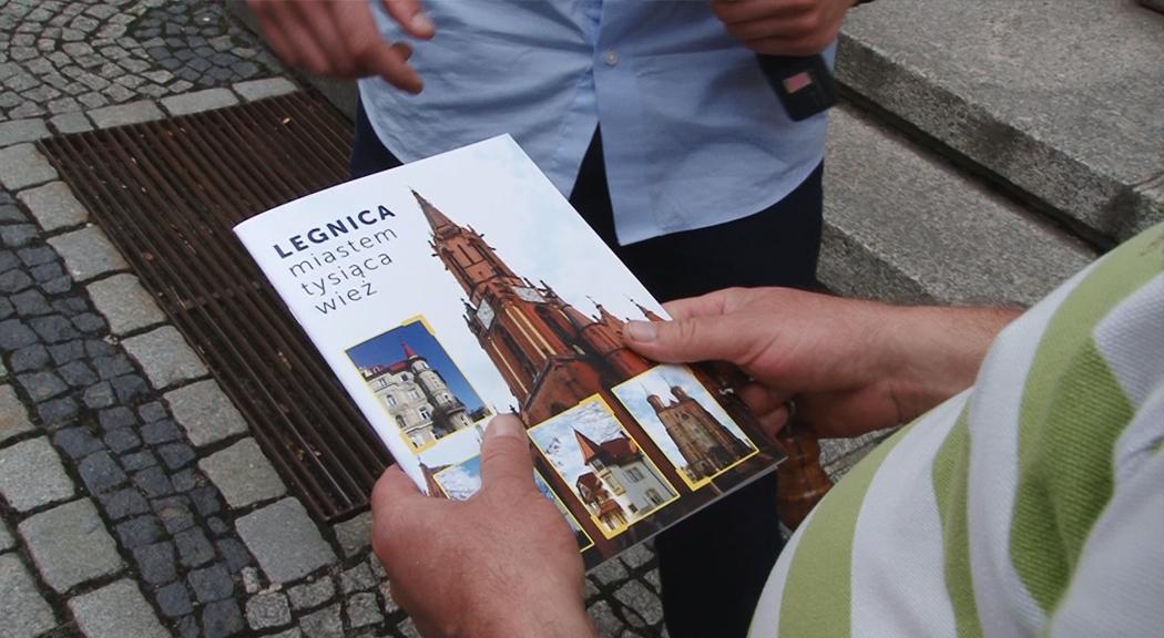 Wydali książkę o legnickich wieżach!