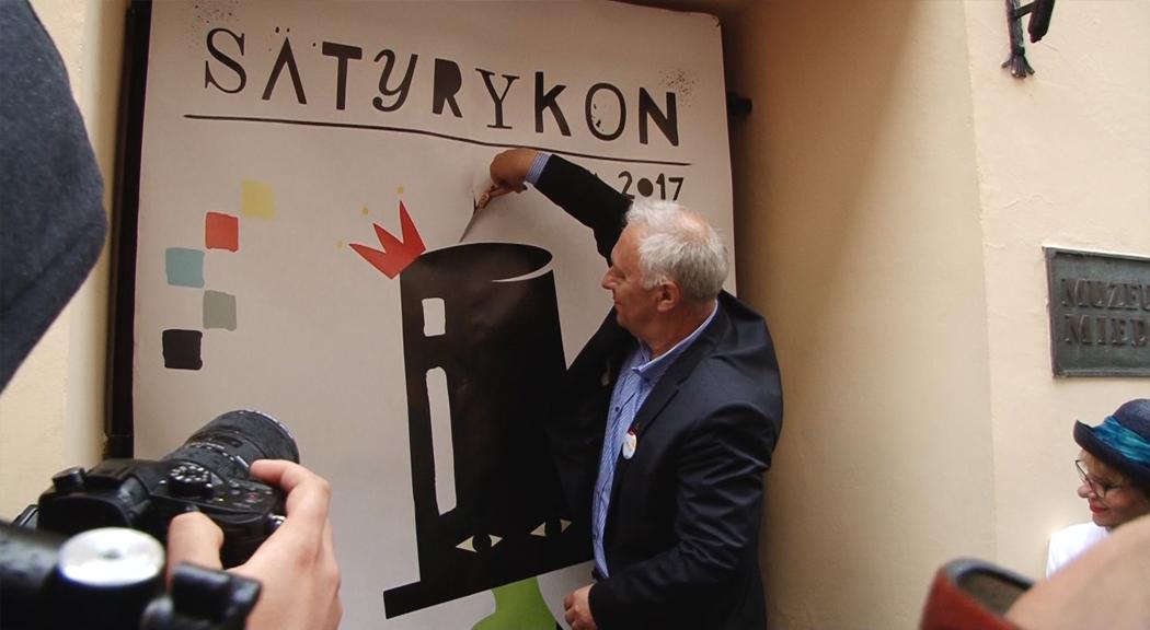 Ekshibicjonista z dekalogiem odebrał nagrodę Satyrykonu!