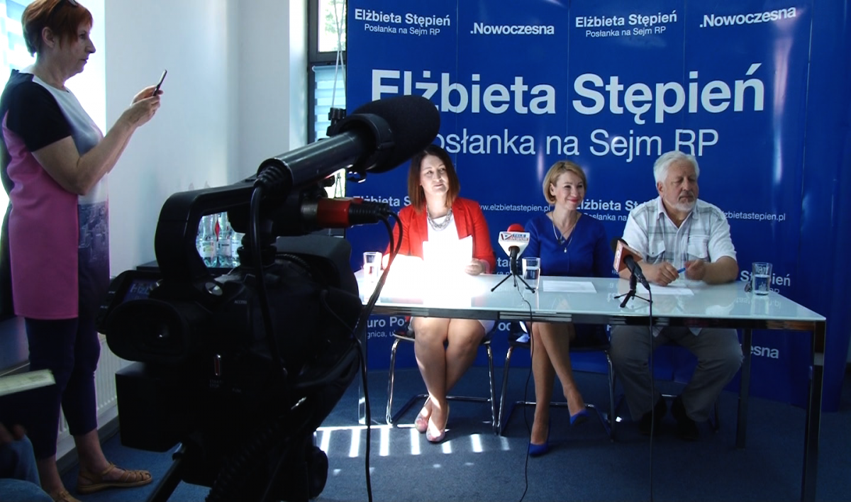 Nowoczesna chce wygrać z 500+? Partia ma nowy pomysł!