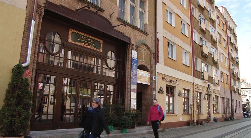 Miasto da po 100 tys. zł kamienicy i kościołowi!