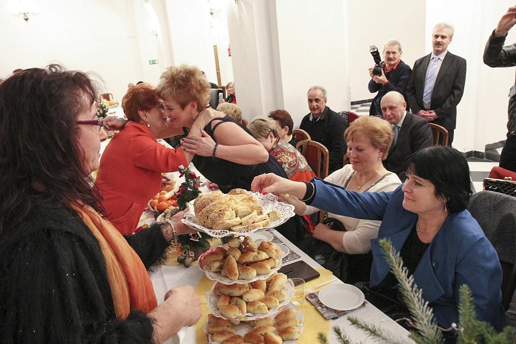 Legnicka Wigilia Narodów -18 grudnia w Sali Maneżowej Akademii Rycerskiej.