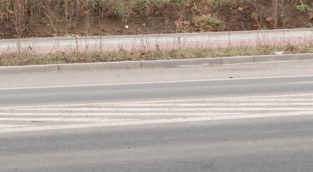 Na Jaworzyńskiej nie wjadą do domów. Powód? Nowa podwójna ciągła...
