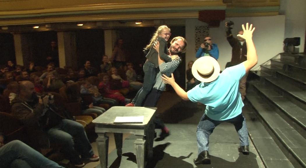 Bajka dla dzieci na teatralnych deskach