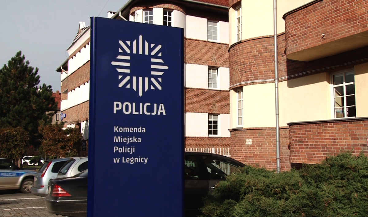 Oszuści i złodzieje w rękach policji
