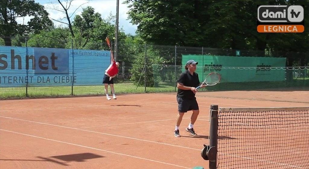 Zagraj w tenisa na Rynku