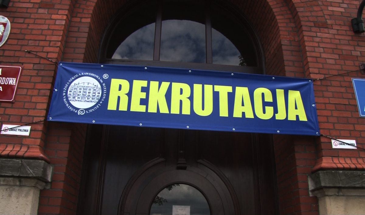 Trwa rekrutacja elektroniczna na legnickiej uczelni