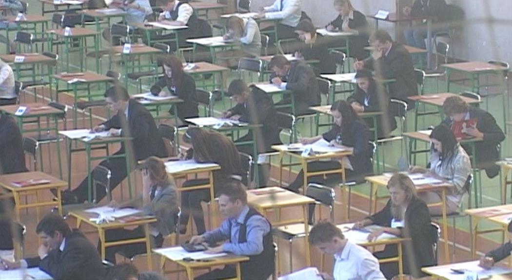 4 maja ruszaja egzaminy maturalne