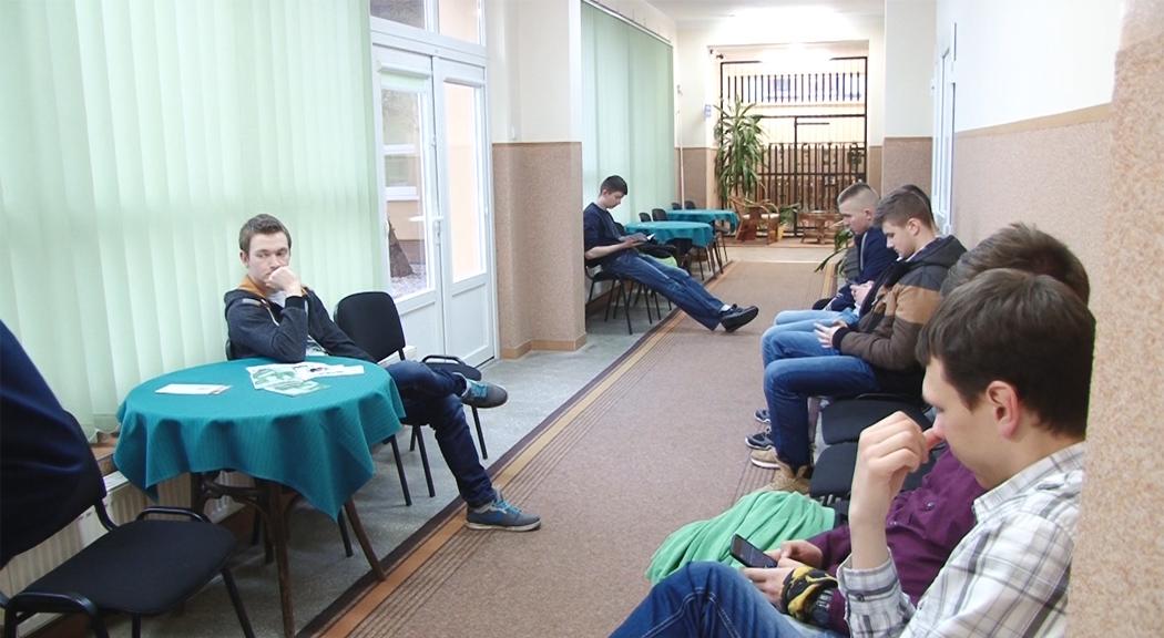 Legniczanie stają przed komisją wojskową