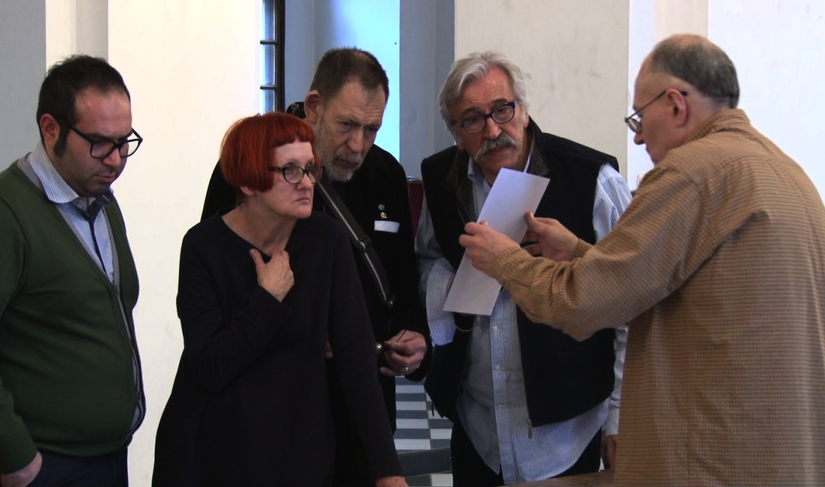 Jak wybierać jedną pracę z  2519? Satyrykon 2016 