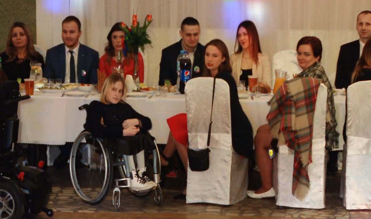 Daniela zyskała wózek na I Balu niepełnosprawnych kibiców w Legnicy