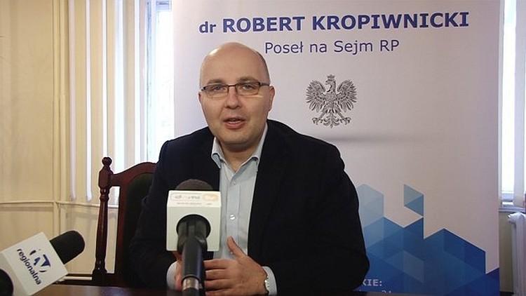 Oświadczenie Kropiwnickiego w sprawie agencji towarzyskiej 