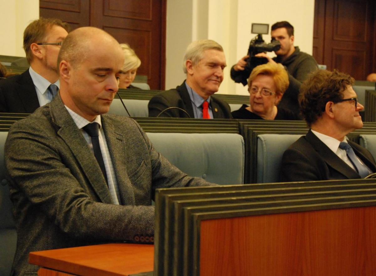 Radni apelują do rządu o obniżkę podatku od miedzi!