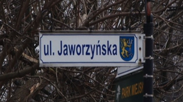 Legnicka PO oburzaną tempem remontu Jaworzyńskiej