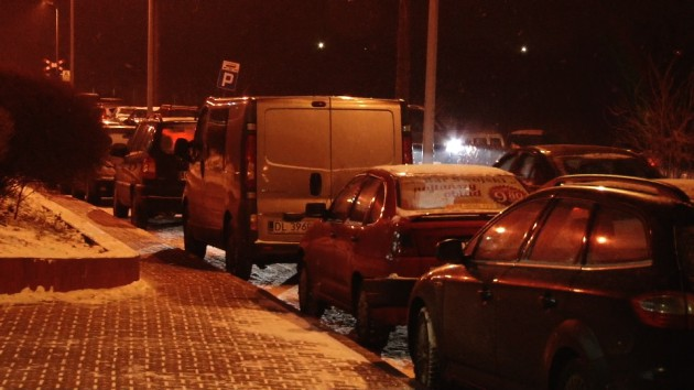 Chaos na parkingu przed koncertem noworocznym