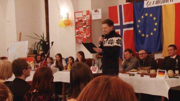 Pasjonaci języków urządzili wieczorek