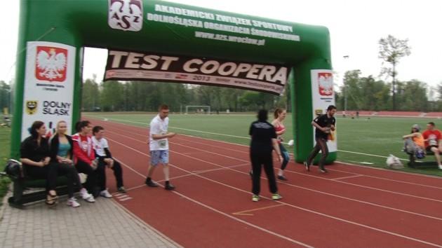 Sprawdzali kondycje na stadionie