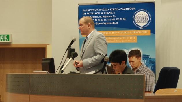 Konferencja o rynku pracy dla młodych w PWSZ