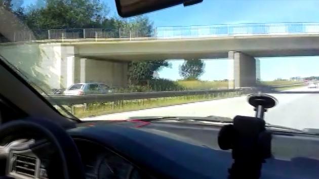 Autostradą pod prąd
