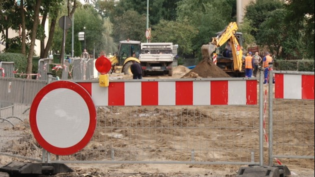 Kopią, blokują, remontują 